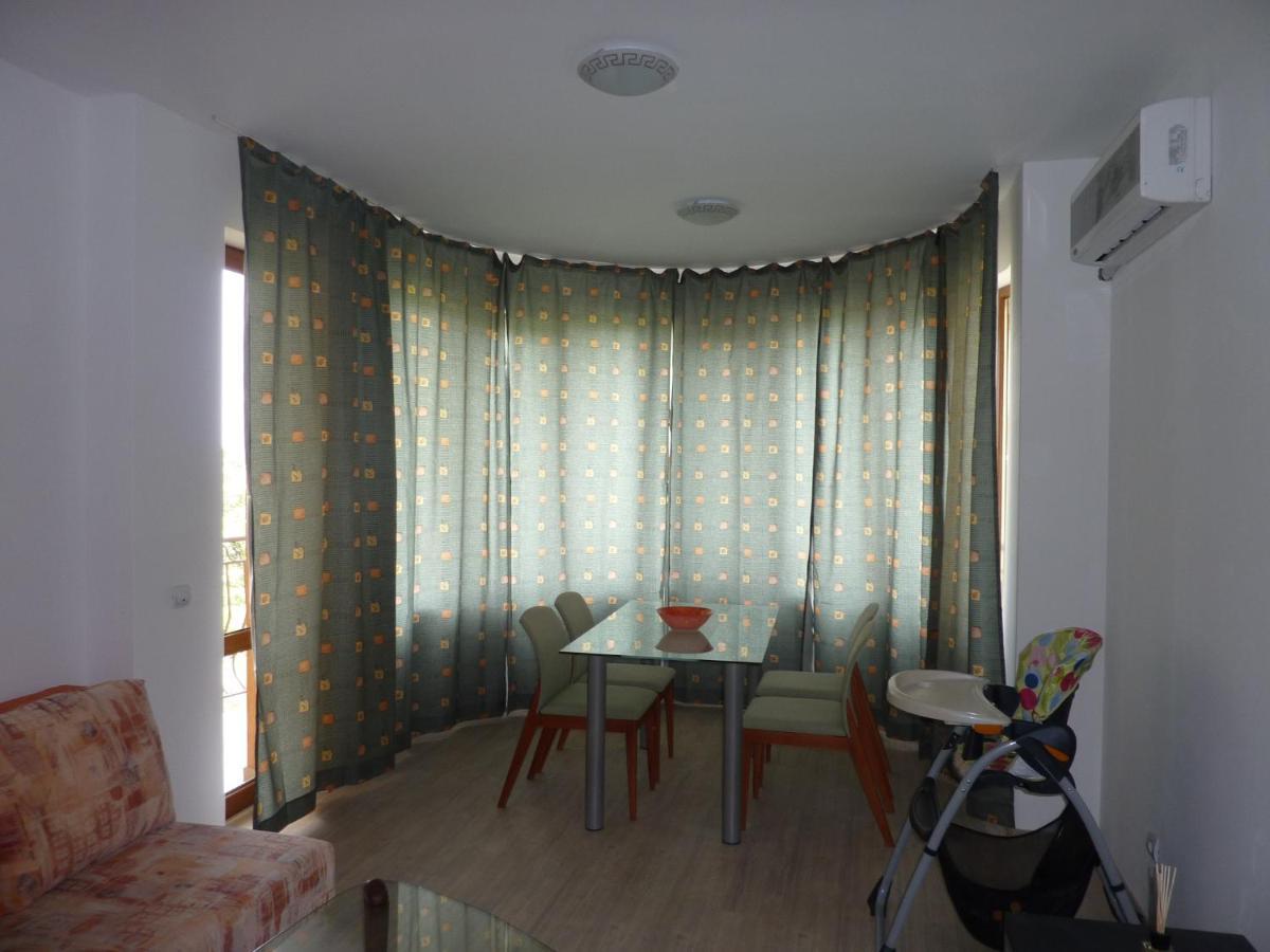 Riviera Sea Villageapartments Golden Sands Ngoại thất bức ảnh