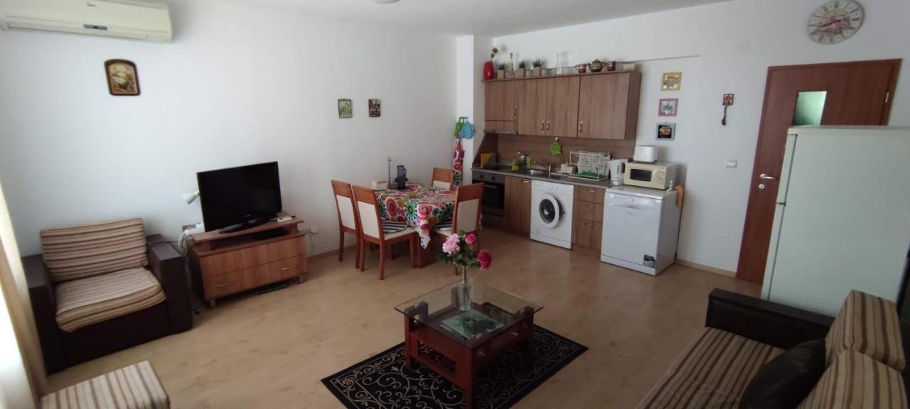 Riviera Sea Villageapartments Golden Sands Ngoại thất bức ảnh