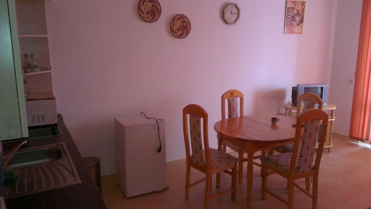 Riviera Sea Villageapartments Golden Sands Ngoại thất bức ảnh